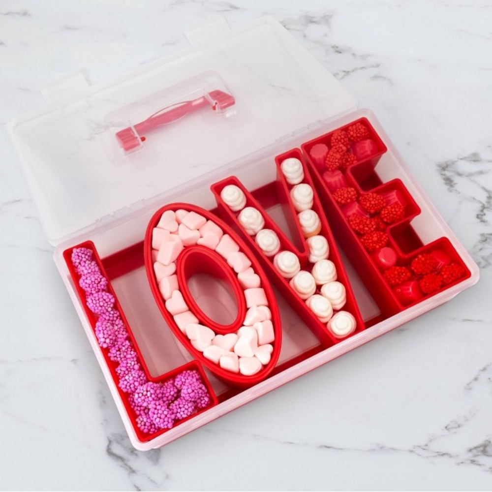 NWT Target Valentine LOVE Snackle Box
